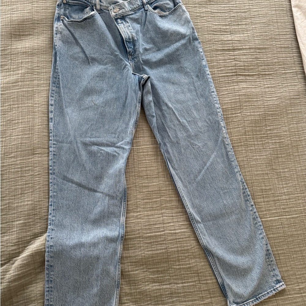 Abercrombie & Fitch Women’s 90’s Straight Ultra High Rise Jeans- light blue